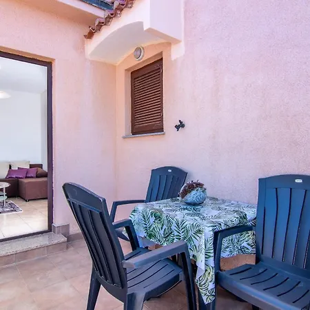 Apartman Apartman Floris *
